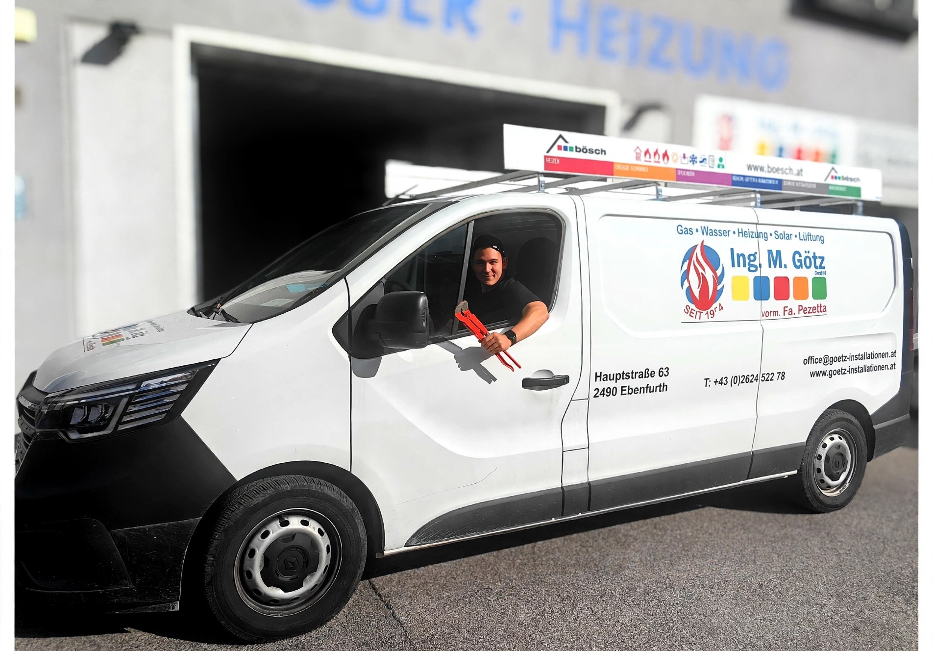 Servicefahrzeug der Ing. Michael Götz GmbH – Reparatur vor Ort